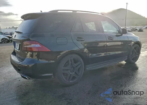 2012 Mercedes-Benz Ml 63 Amg z USA, uszkodzony, nr VIN 4JGDA7EB0CA087412